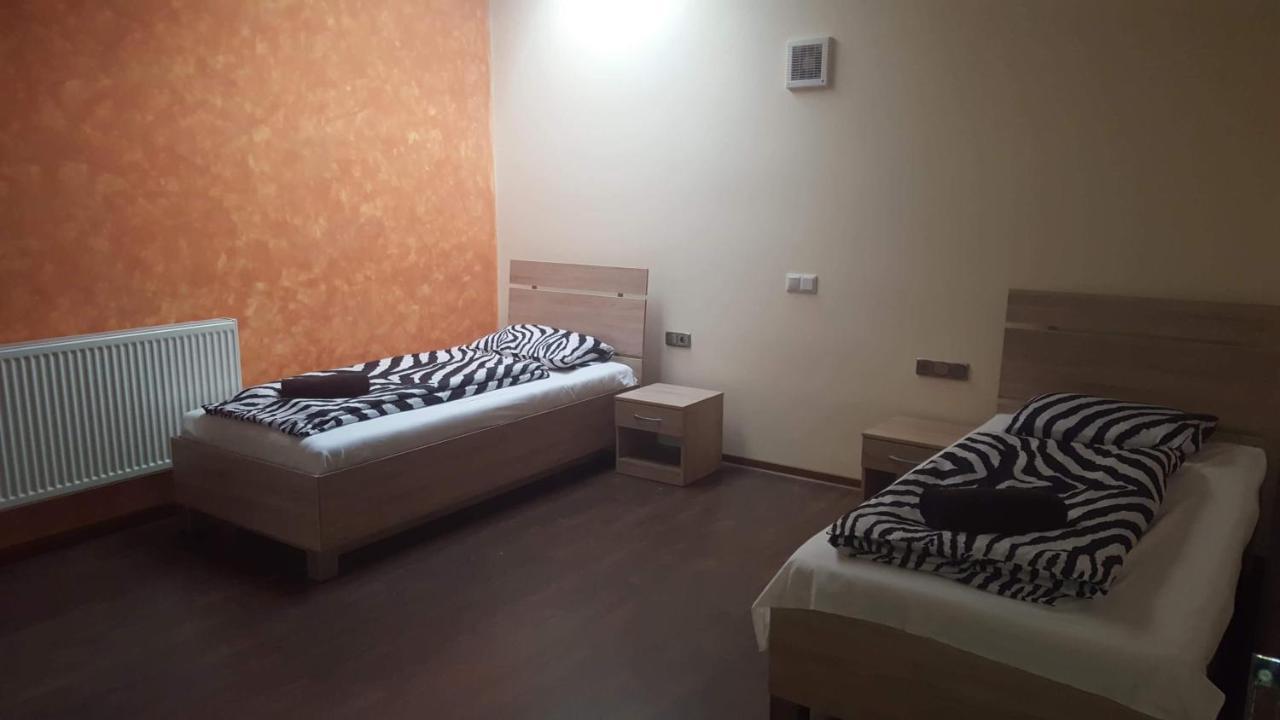 Bed and Breakfast Korona Panzio Blh nad Iplom Exterior foto