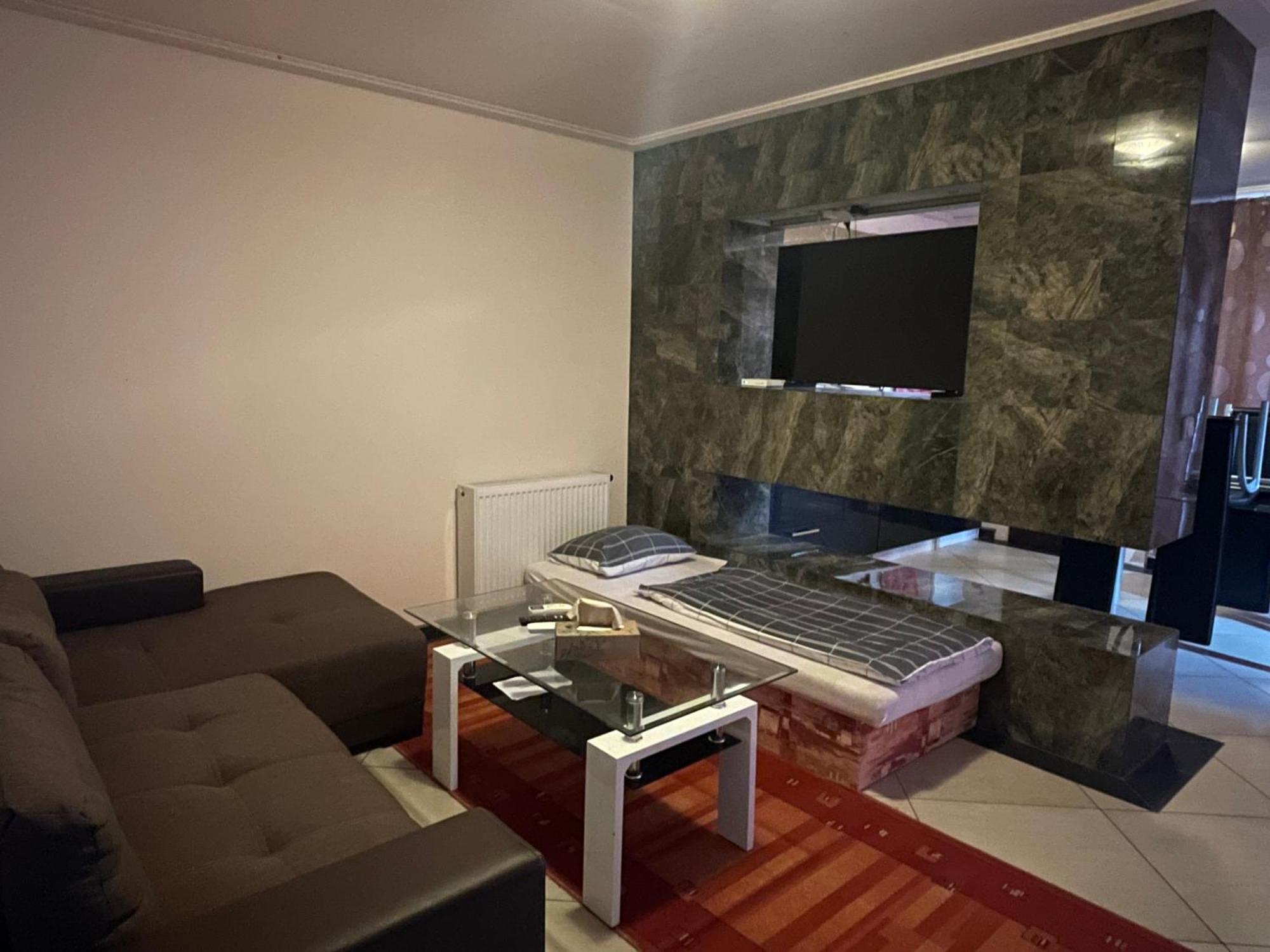 Bed and Breakfast Korona Panzio Blh nad Iplom Exterior foto